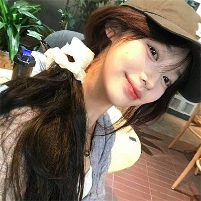 河畔的朔子